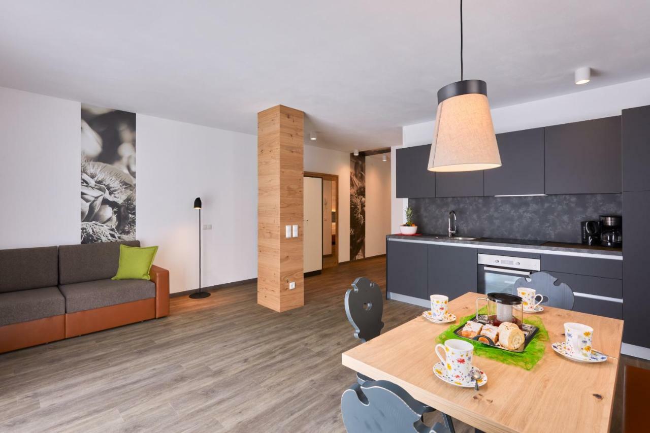 Residence Laitacherhof - Modern Apartments With Outside Pool And Sauna คีอูซา ภายนอก รูปภาพ