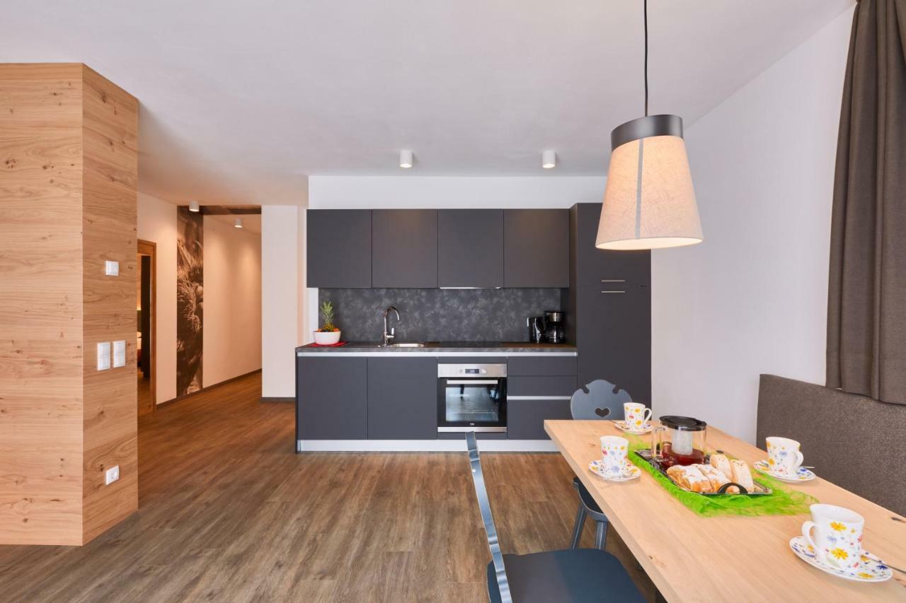 Residence Laitacherhof - Modern Apartments With Outside Pool And Sauna คีอูซา ภายนอก รูปภาพ